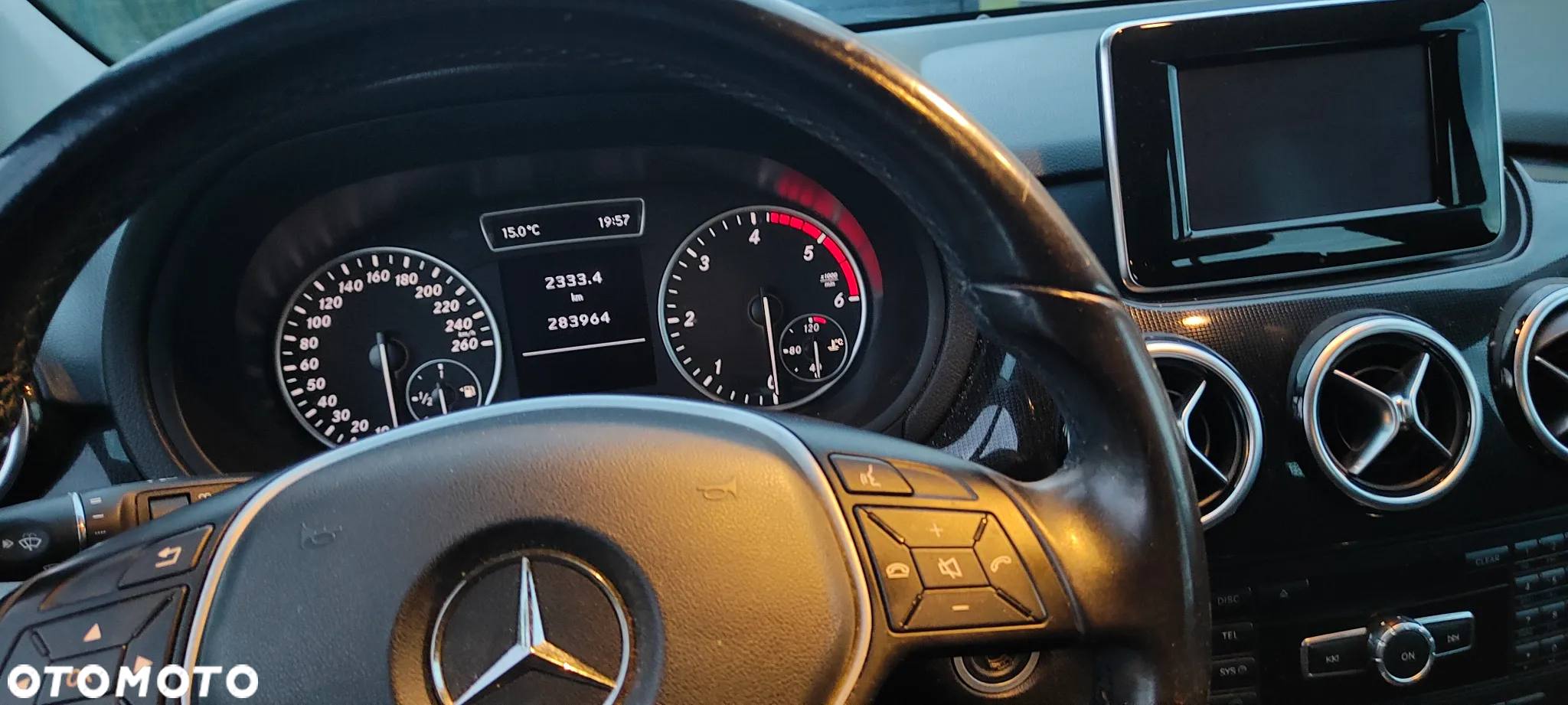 Mercedes-Benz Klasa B 180 CDI - 10