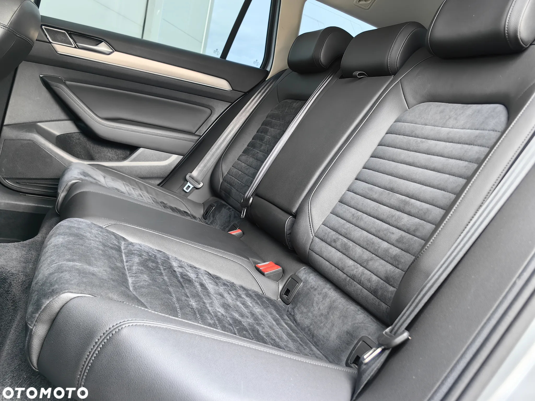 Volkswagen Passat 2.0 TDI BMT Highline DSG - 20