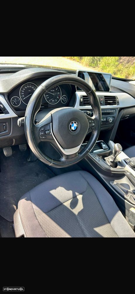 BMW 320 d Line Sport - 6