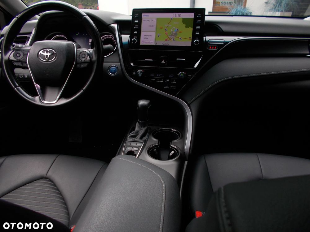 Toyota Camry 2.5 Hybrid Prestige CVT - 9
