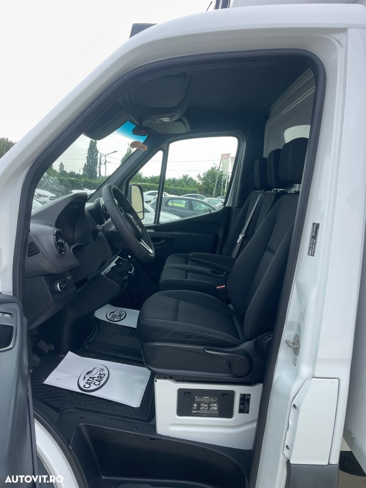 Mercedes-Benz Sprinter 516CDI KOFFER  FRIGORIFIC  PUNTE DUBLA - 26