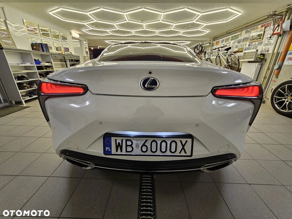 Lexus LC 500h Prestige - 11