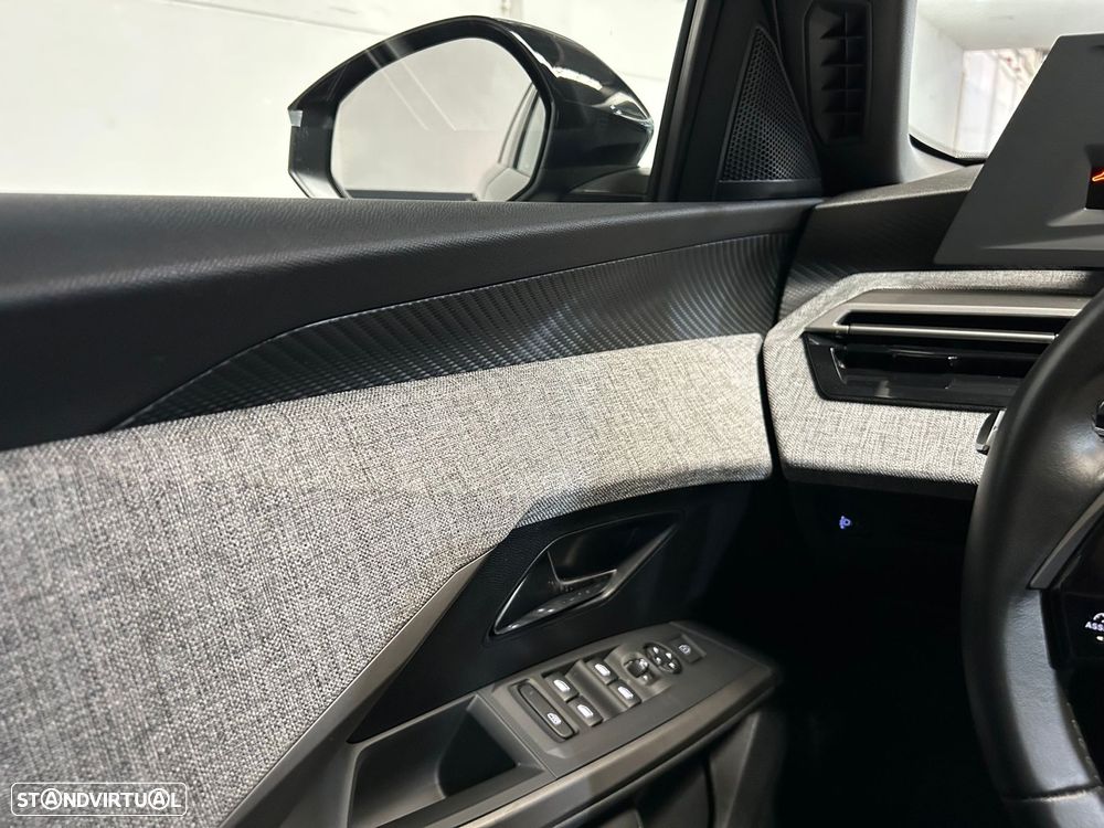 Peugeot 3008 1.2 Hybrid Allure e-DCS6 - 39