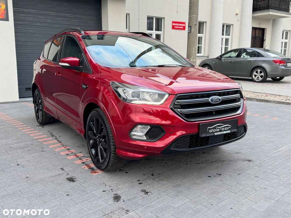 Ford Kuga 1.5 EcoBoost 2x4 ST-Line - 9