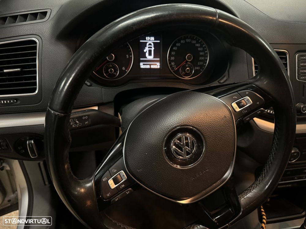 VW Sharan 2.0 TDI Blue Confortline - 13