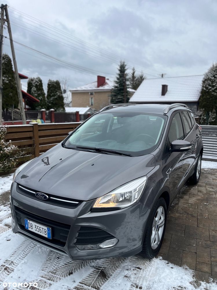 Ford Kuga - 28