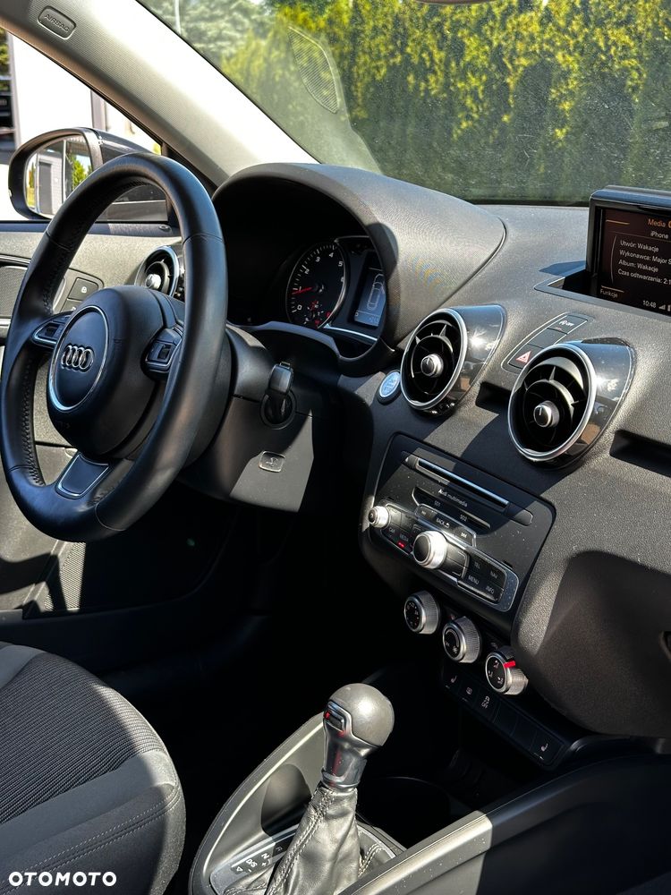 Audi A1 Sportback 1.4 TFSI CoD Design S tronic - 33