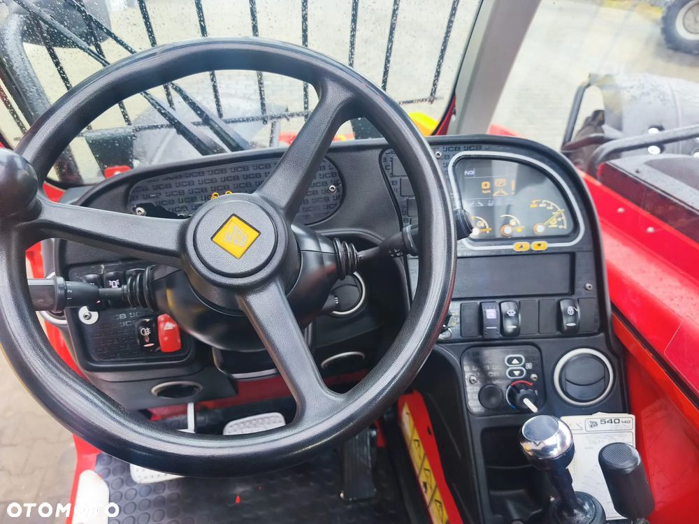 JCB 540-140 - 12