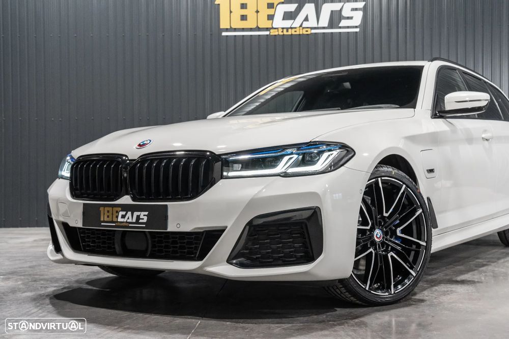 BMW 530 e Pack Desportivo M - 34