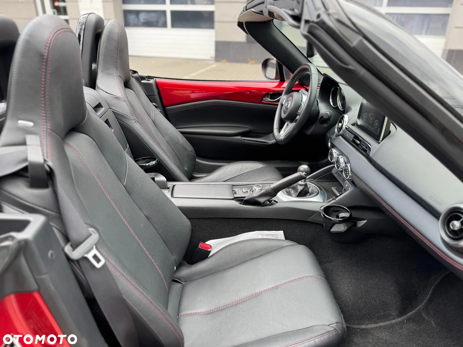 Mazda MX-5 SKYACTIV-G 160 i-ELOOP Sports-Line - 12