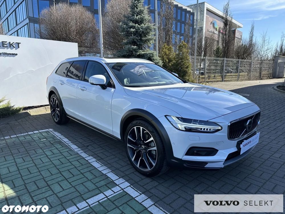 Volvo V90 Cross Country B5 B AWD Ultimate - 10
