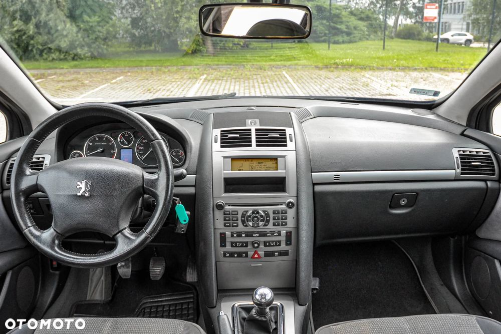 Peugeot 407 - 9