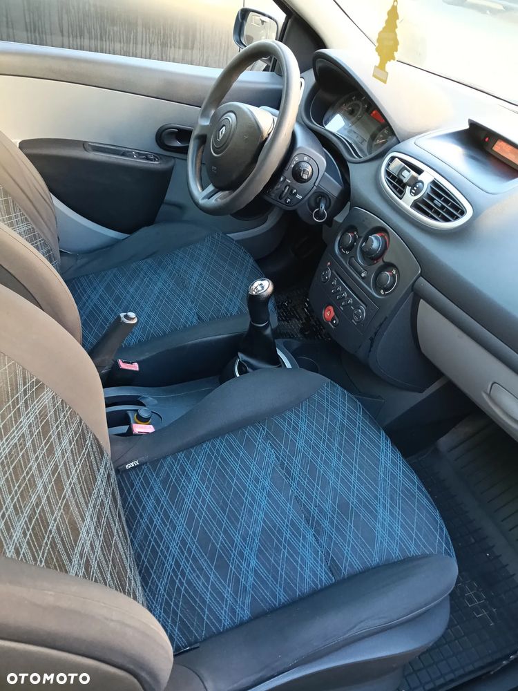 Renault Clio 1.5 dCi Campus Extreme - 9