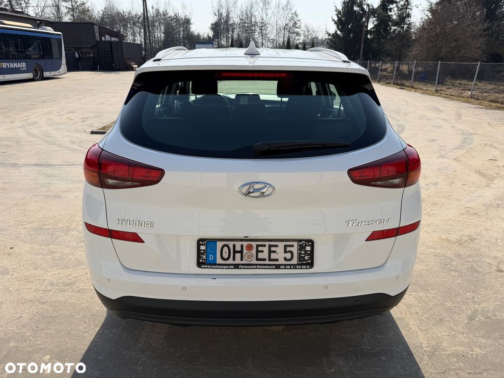 Hyundai Tucson blue 1.6 GDi 2WD Navi - 6