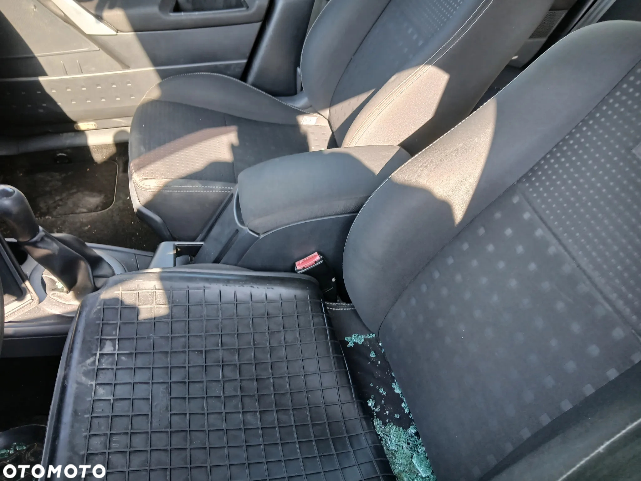 renault megane II kombi fotel fotele kanapa deska kokpit podsufitka boczek boczki klamka - 4