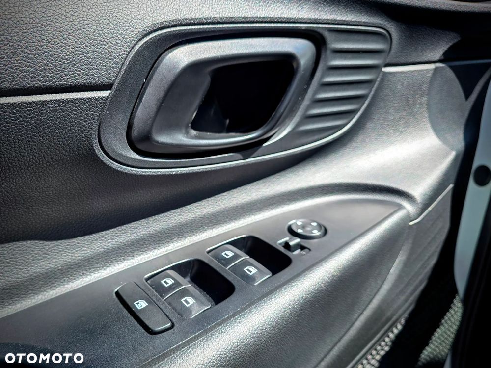 Hyundai i20 1.2 Pure - 6