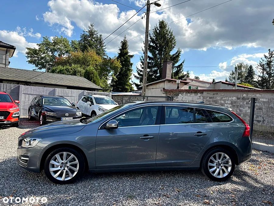 Volvo V60 D2 Drive-E Summum - 10