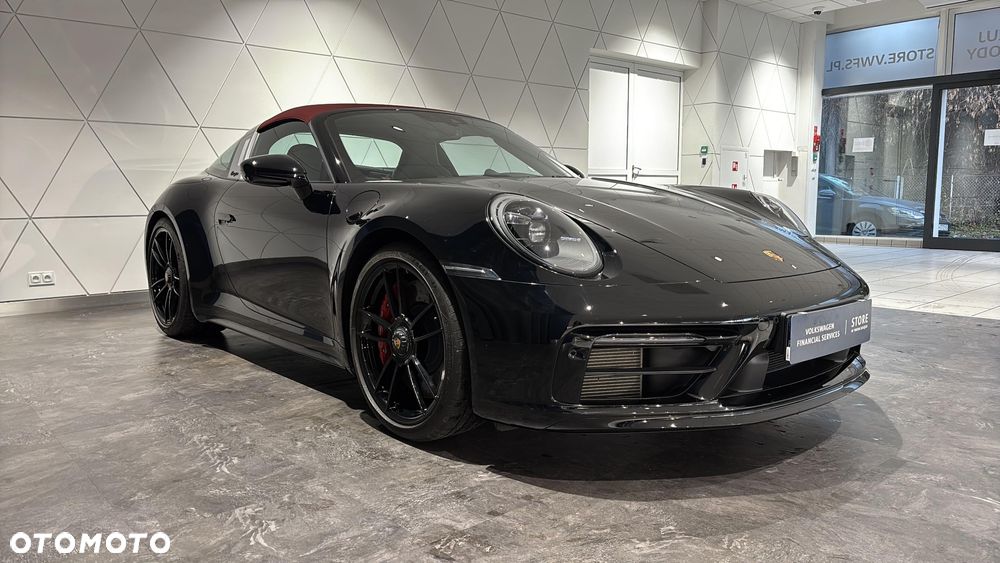 Porsche 911 Targa 4 GTS - 7