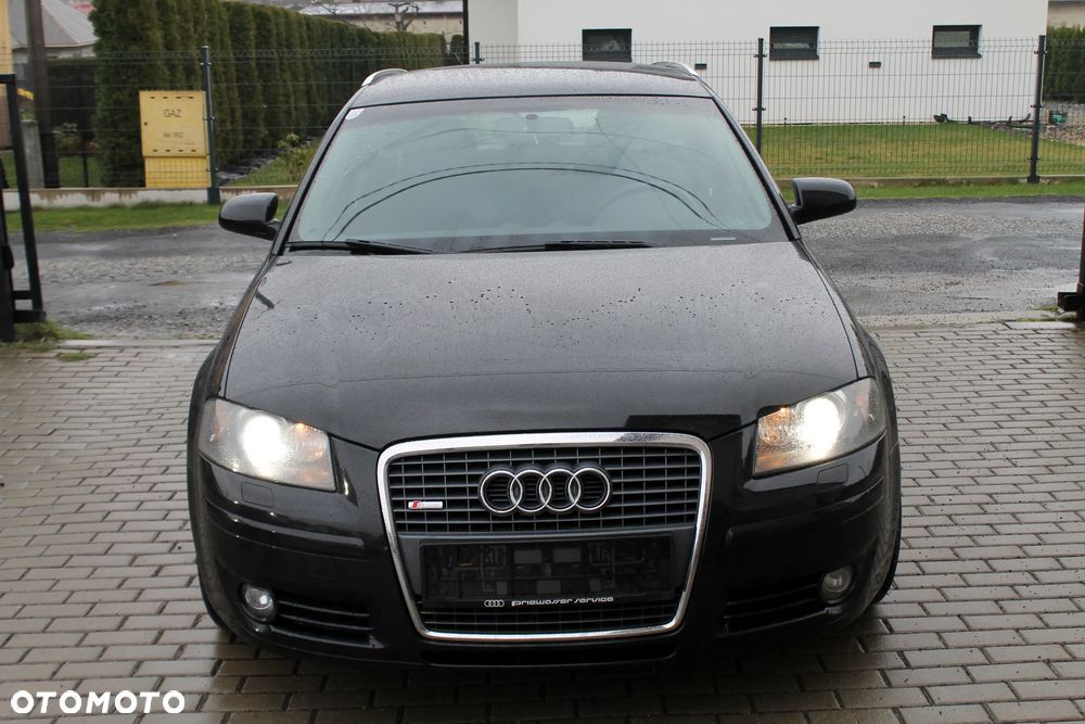 Audi A3 Sportback 2.0 TDI DPF quattro S line Sportpaket plus - 1