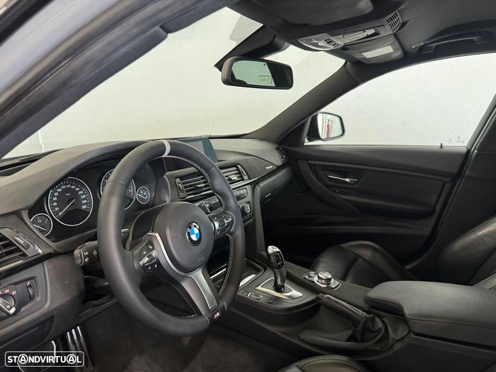 BMW 335 i Auto Pack M - 10
