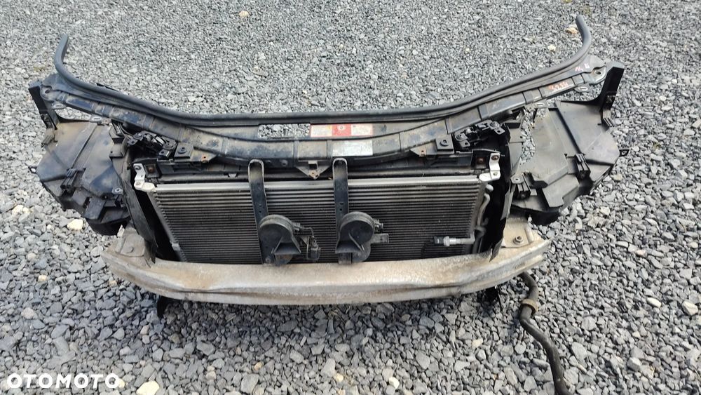 AUDI A8 D3 LIFT BENZYNA FSI WZMOCNIENIE CZOŁOWE Pas Przedni Przód Chłodnice - 3