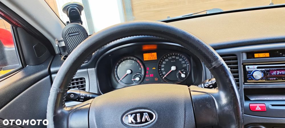 Kia Rio 1.4 EX - 13