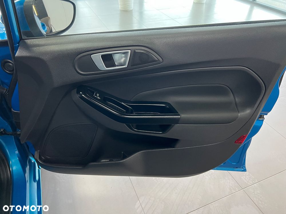 Ford Fiesta - 35