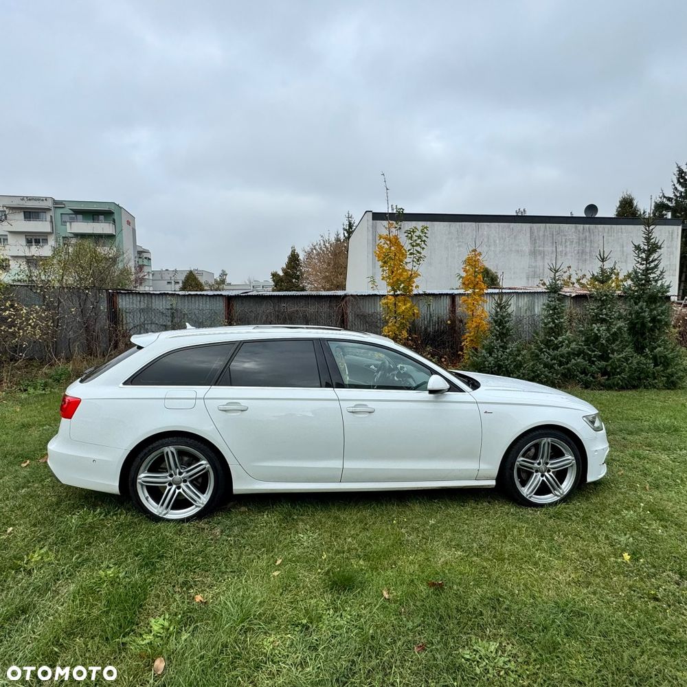 Audi A6 Avant - 1