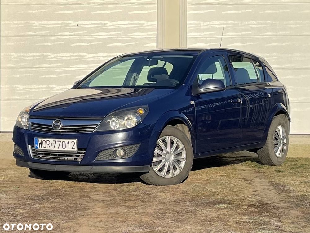 Opel Astra 1.6 Business - 1