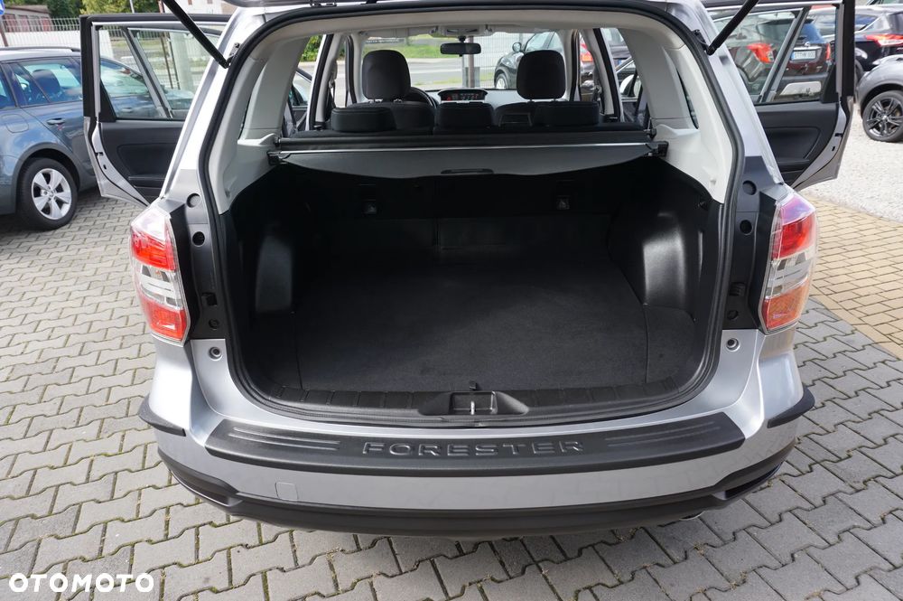 Subaru Forester 2.0X Exclusive - 37