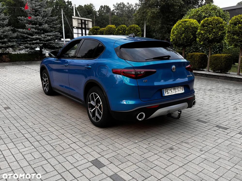 Alfa Romeo Stelvio 2.2 16V AT8-Q4 Executive - 17