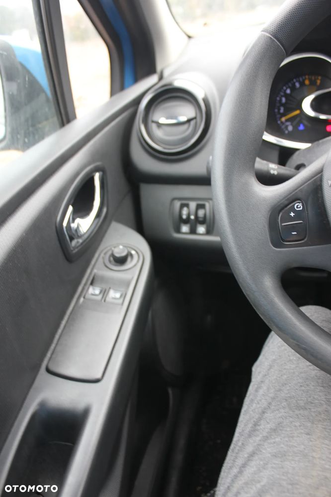 Renault Clio - 15