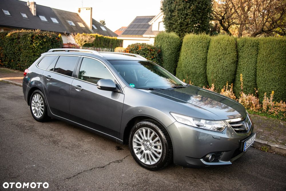 Honda Accord 2.0 Executive - 12