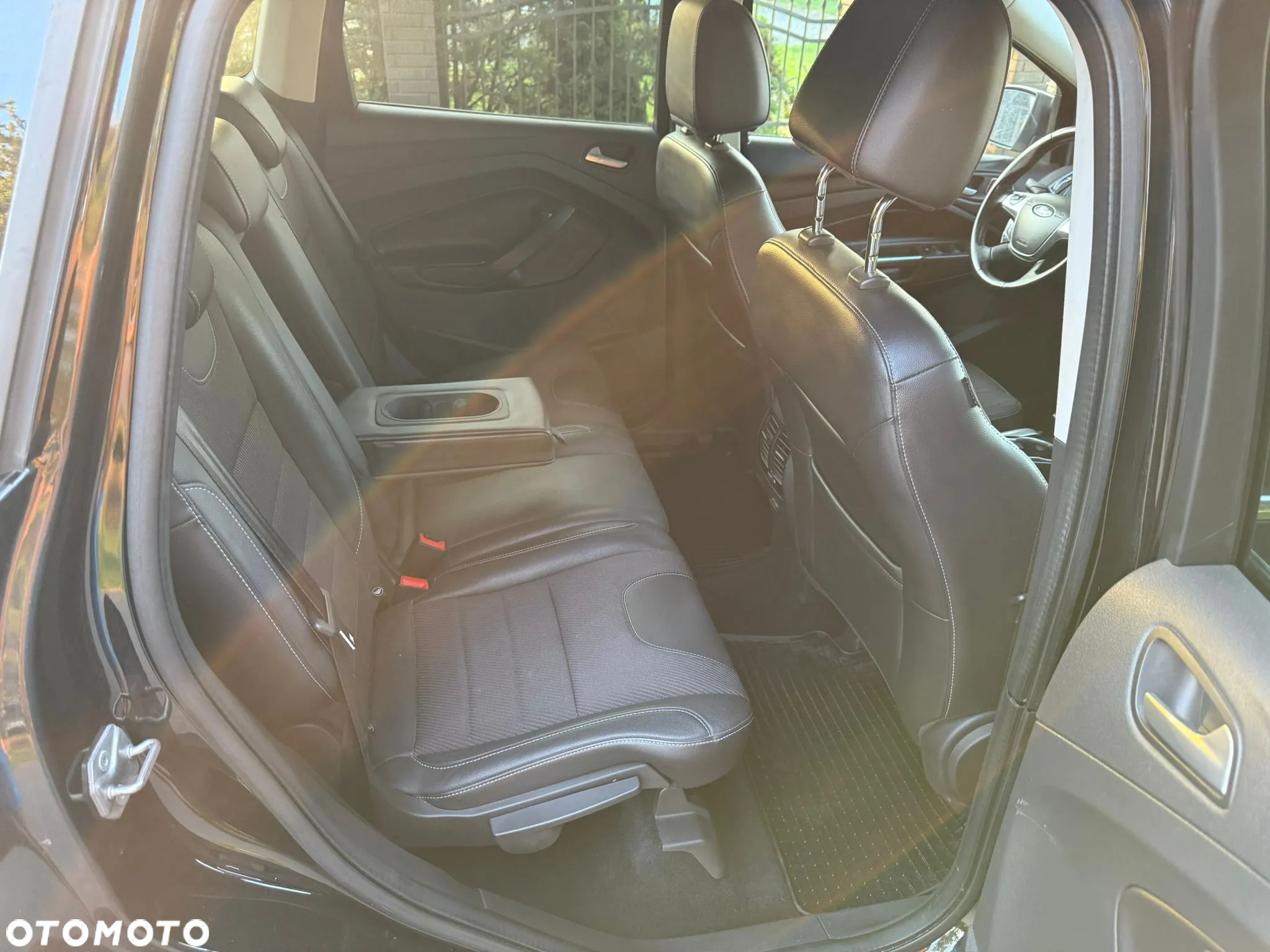 Ford Kuga 2.0 TDCi 4WD Titanium - 14