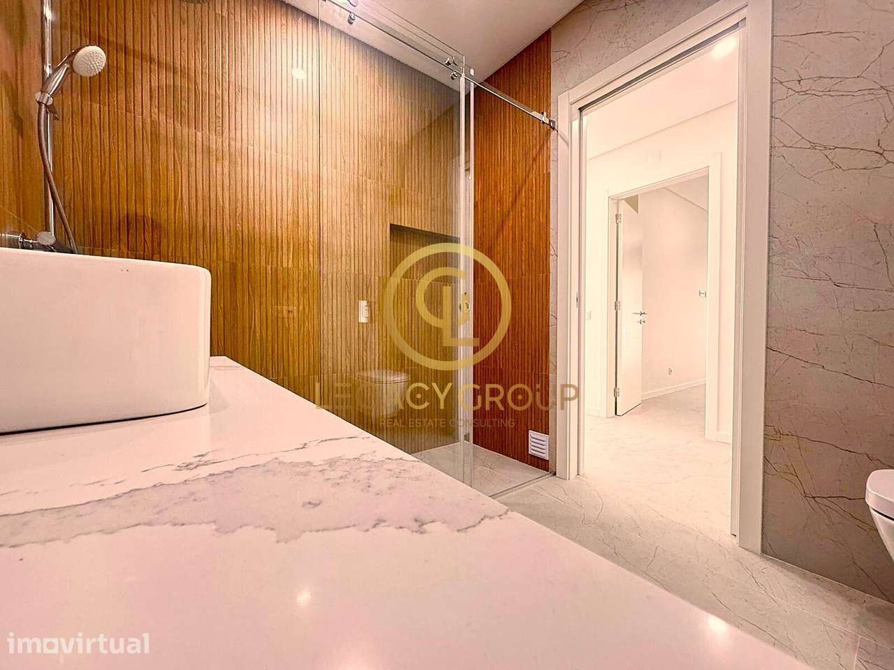 Apartamento T2 em Quarteira, Loulé - Grande imagem: 5/28