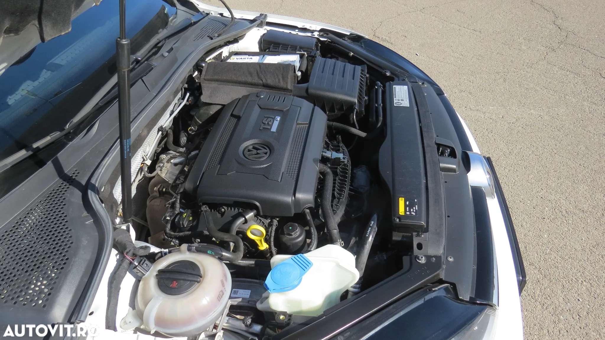 Volkswagen Golf R 2.0 TSI OPF 4Motion DSG - 10