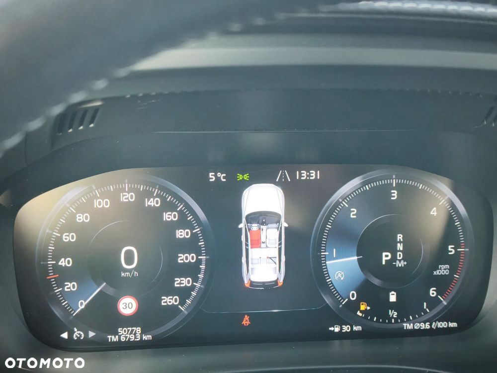 Volvo XC 60 B4 D AWD Inscription - 9