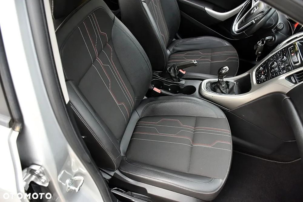 Opel Astra 1.4 Turbo Active - 29