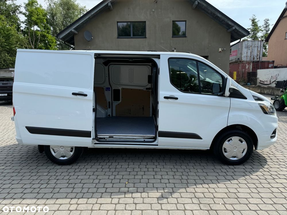 Ford Transit Custom - 10