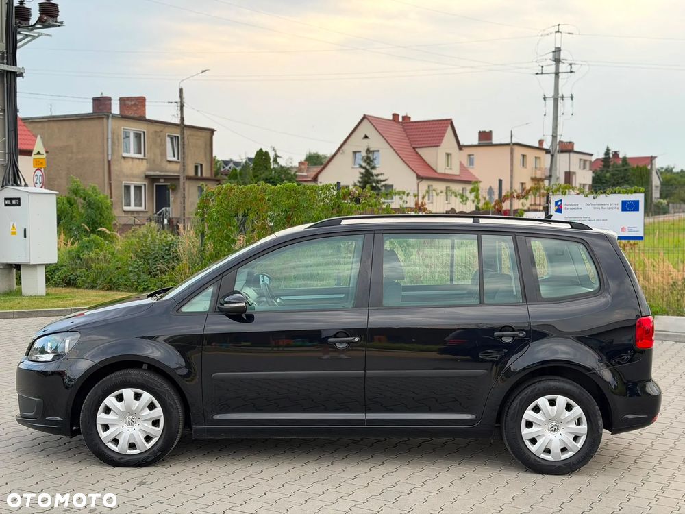 Volkswagen Touran 1.6 TDI DPF BlueMotion Technology Trendline - 18