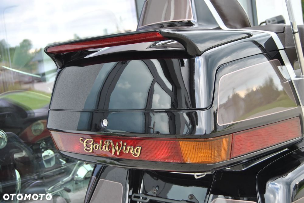 Honda GL - 22