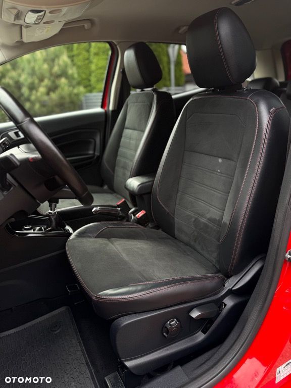 Ford EcoSport 1.5 TDCi ST-Line ASS - 7