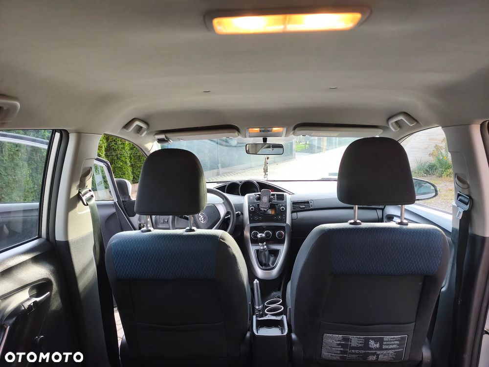 Toyota Verso 2.0 D-4D Active - 18