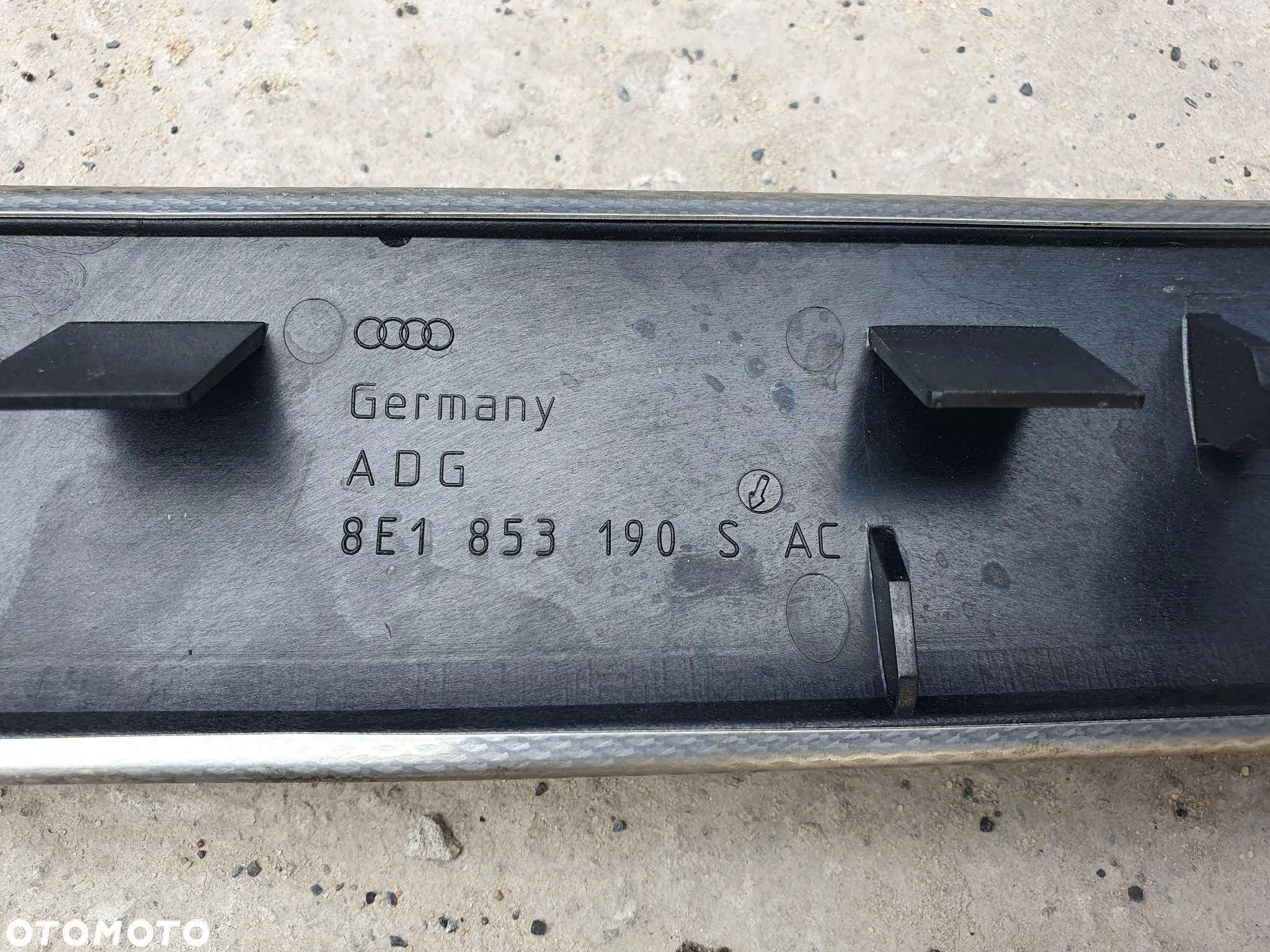 AUDI A4 B6 LISTWA OZDOBNA DEKOR DESKI KONSOLI 8E1853190S ALUMINIUM - 9