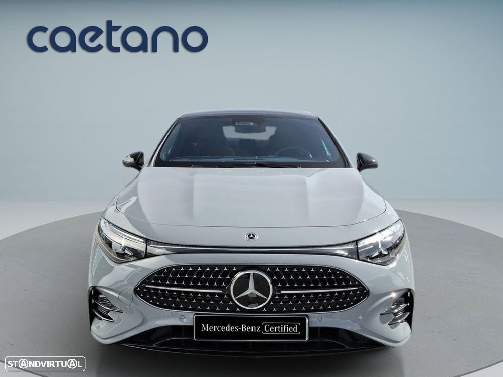 Mercedes-Benz CLA 180 - 2