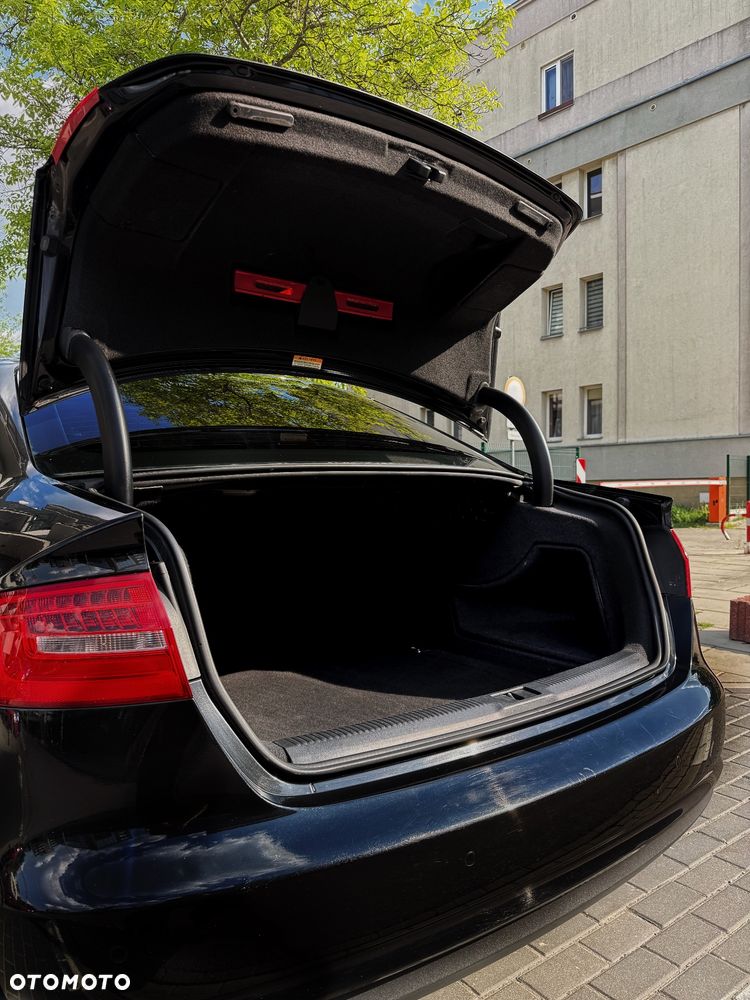 Audi A4 Limousine 2.0 TDI Multitronic - 23