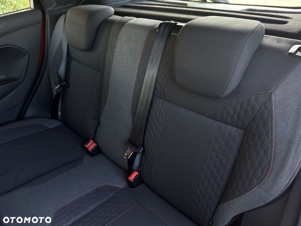 Ford Fiesta - 28