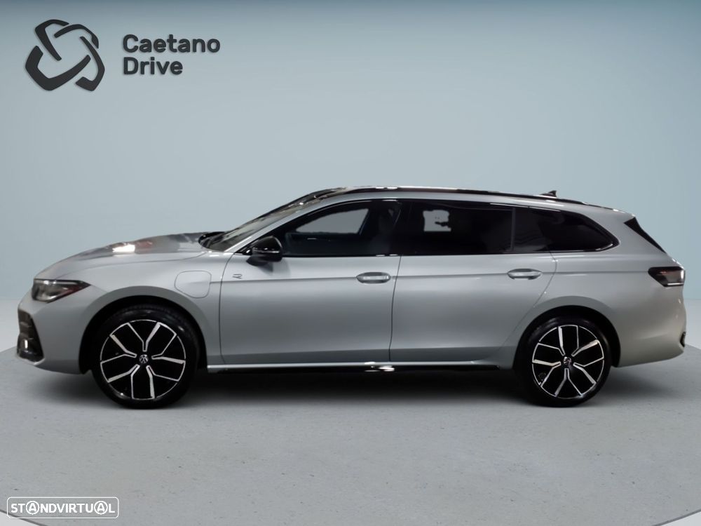 VW Passat Variant 1.5 TSI eHybrid R-Line DSG - 6