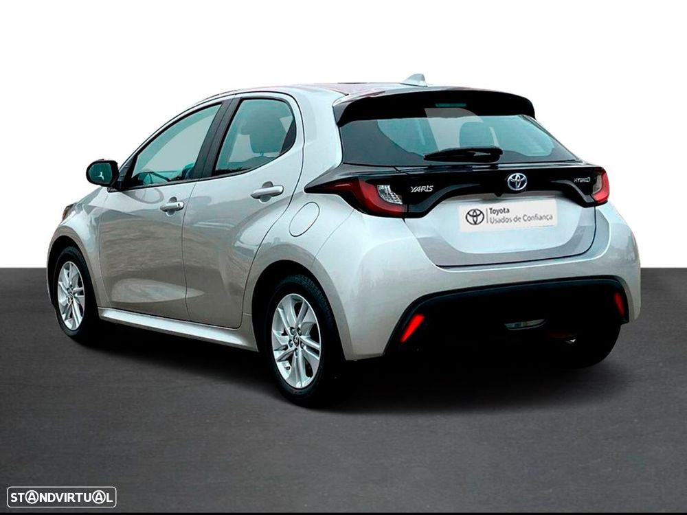 Toyota Yaris 1.5 HDF Comfort Plus - 4