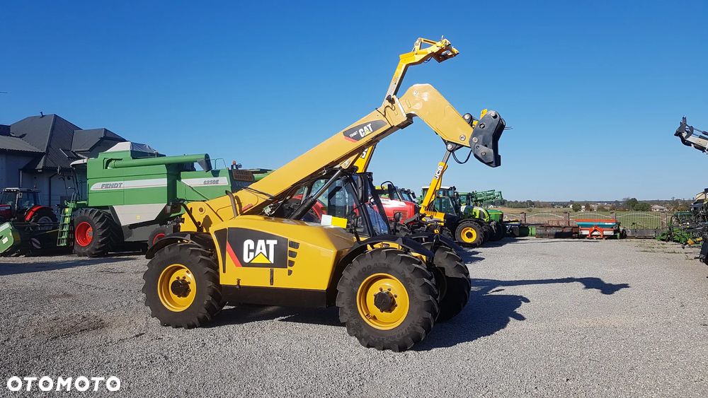 Caterpillar TH 407 - 4